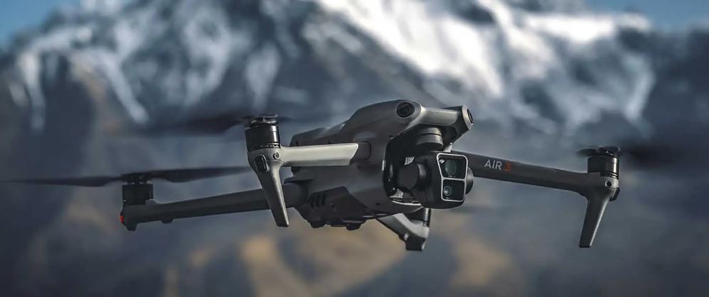 DJI Air 3 Fly More Combo (DJI RC 2)