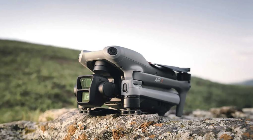 DJI Air 3 Fly More Combo (DJI RC-N2)